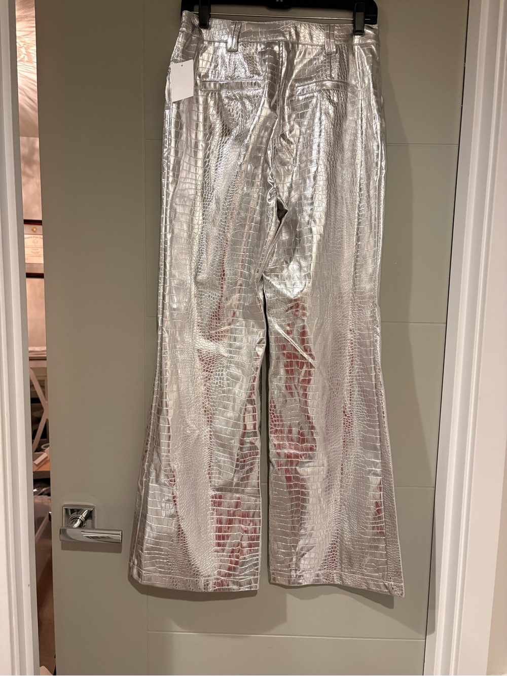 NWT Avec Les Filles Silver Croc Metallic Wide Leg Pants Size 6 - Picture 4 of 5